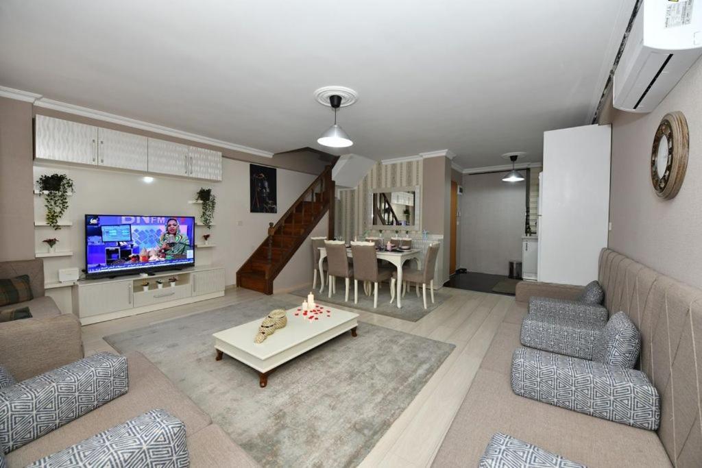 Color Homes Bomonti Istanbul Ngoại thất bức ảnh